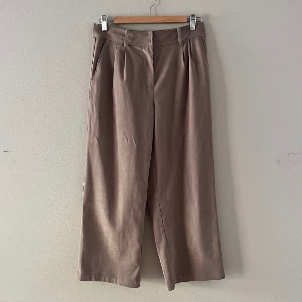 Lattellier Wide Leg Cropped Pleated Pants, Sz S
